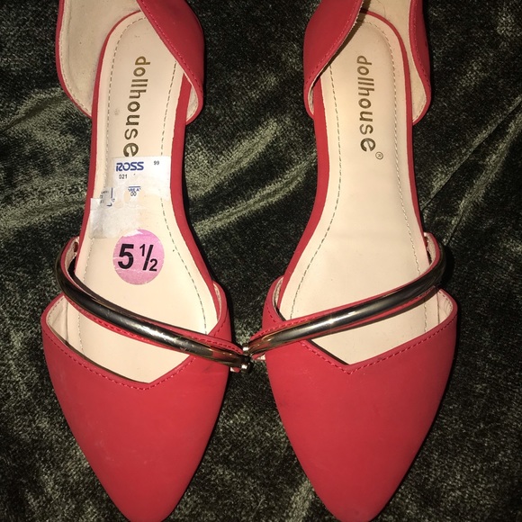 COPY - Red flats - Picture 1 of 8